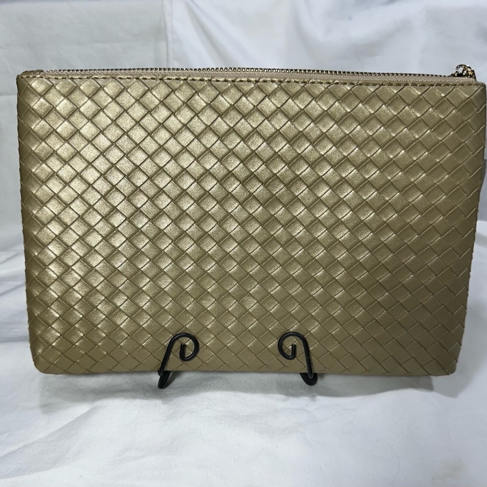 Virginia Wolf Woven Gold Clutch NWT